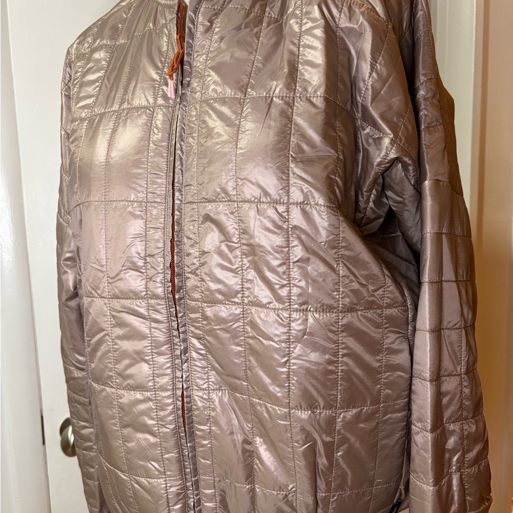 Cotopaxi Kusa reversible lightweight puffer-Lg-NWOT